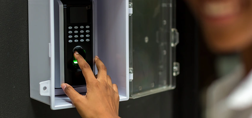 Eye Scan Biometric Entry Systems Maintenance in Old Fig Garden, California