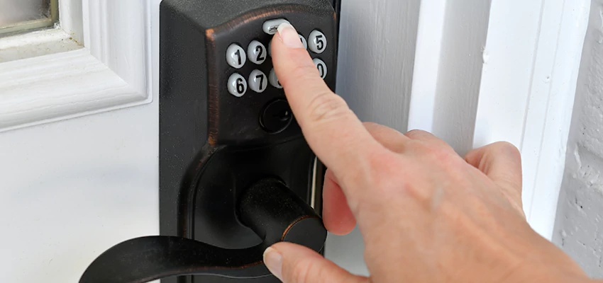 High-security Code Lock Ideas in Old Fig Garden, California