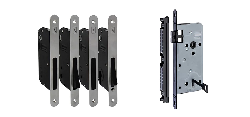 Locksmith For Magnetic Door Locks in Old Fig Garden, CA